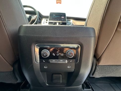 Used 2024 Chevrolet Suburban High Country w/ Max Trailering Package AWD/4WD image 28