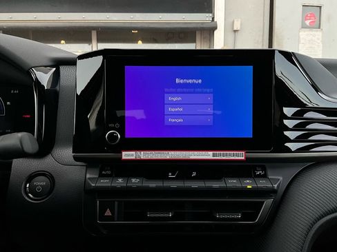 New 2026 Toyota Camry Hybrid image 24