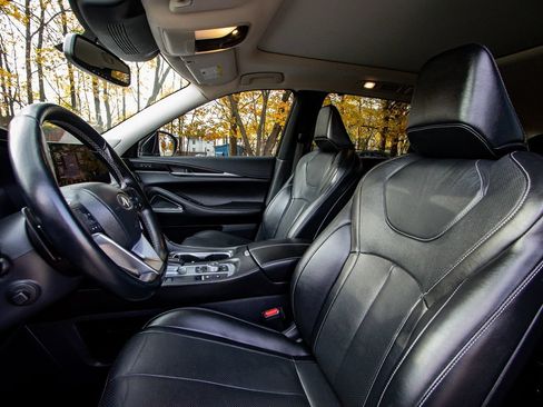Used 2022 INFINITI QX60 Sensory w/ Cargo Package FWD image 10