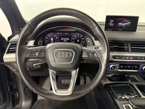 Used 2018 Audi Q7 2.0T Premium Plus AWD/4WD image 11