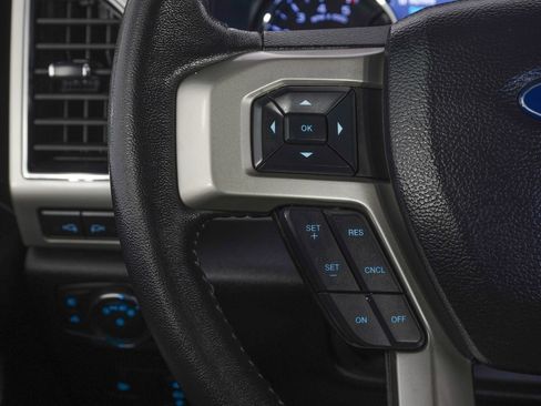 Used 2020 Ford F350 Lariat image 20