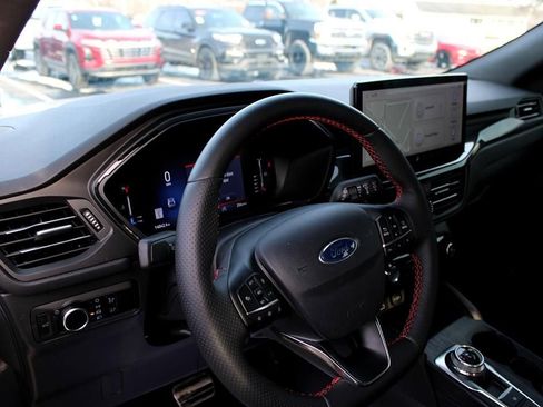 Used 2024 Ford Escape ST-Line w/ Tech Pack #1 image 31