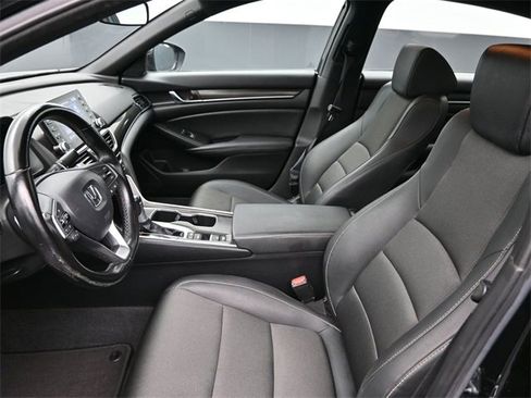 Used 2021 Honda Accord Sport image 11