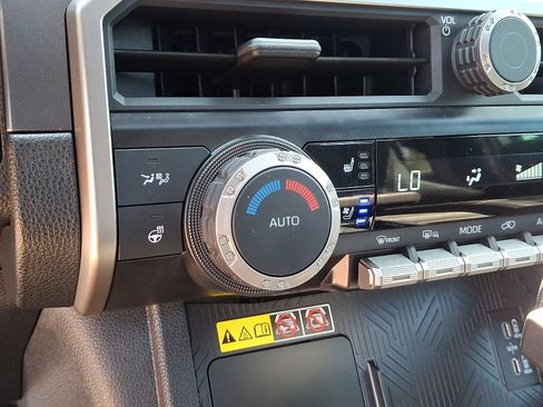 Used 2025 Toyota 4Runner TRD Sport Premium AWD/4WD image 25