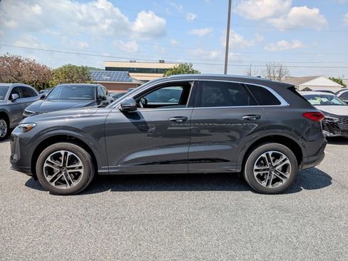 Used 2025 Audi Q5 Premium w/ Convenience Package AWD/4WD image 7