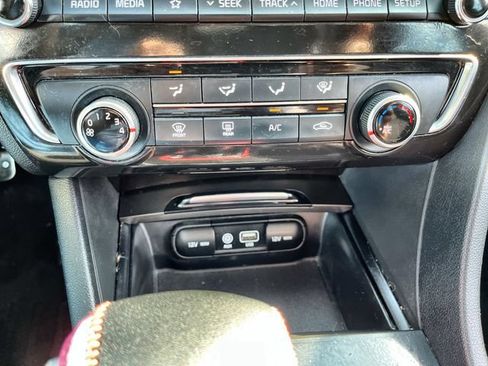Used 2019 Kia Optima LX FWD image 18