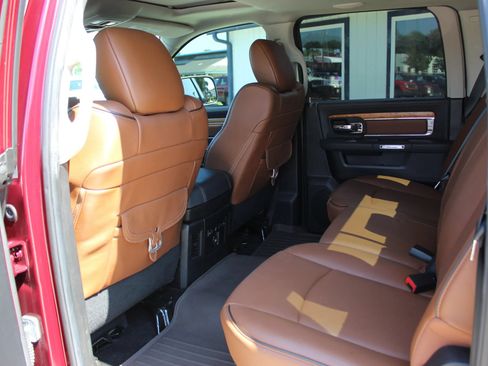 Used 2016 RAM 1500 Laramie Longhorn w/ Convenience Group AWD/4WD image 23