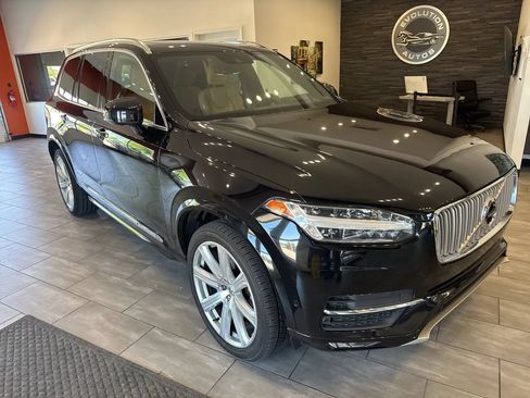 Used 2018 Volvo XC90 T6 Inscription w/ Luxury Package AWD/4WD image 3