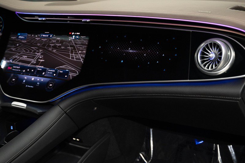 Certified 2023 Mercedes-Benz EQS 580 4MATIC Sedan image 17