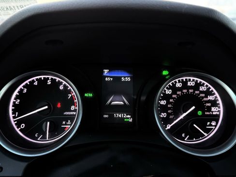 Used 2024 Toyota Camry LE w/ Convenience Package image 30