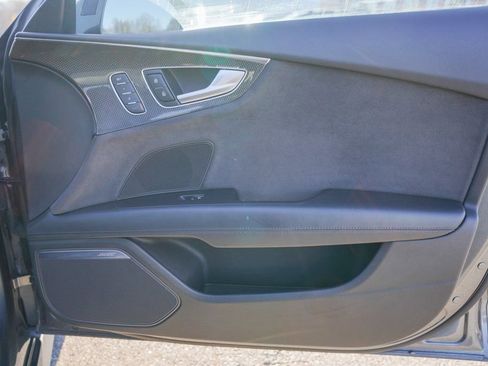 Used 2017 Audi S7 Prestige w/ Prestige Package image 43