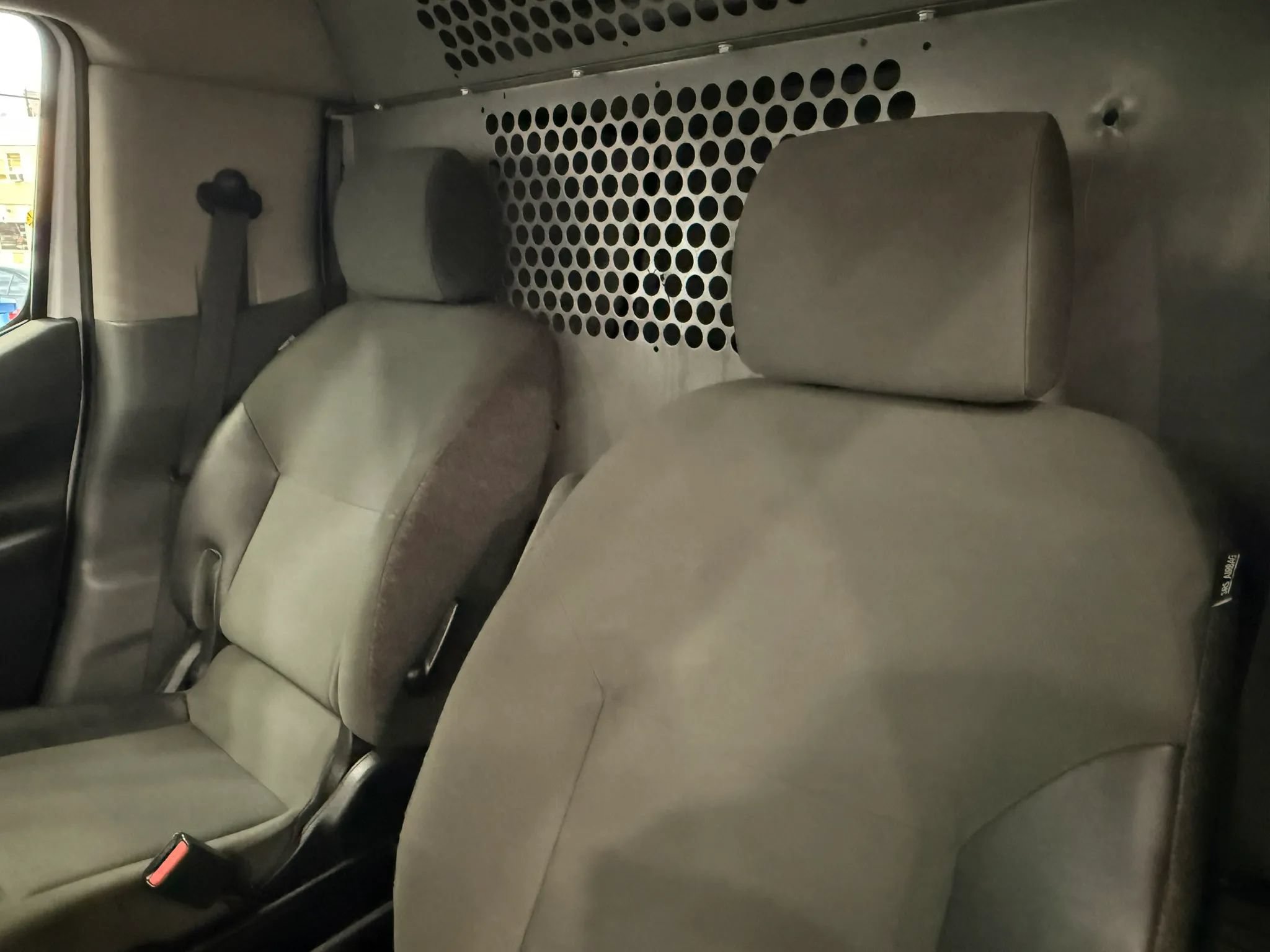 Used 2019 Nissan NV200 SV w/ Navigation Package FWD image 10