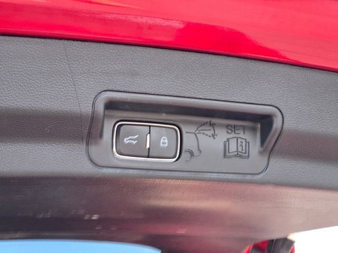 Used 2021 Ford Explorer Limited w/ Equipment Group 301A image 14