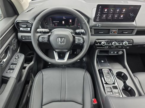 New 2026 Honda Pilot Touring image 30