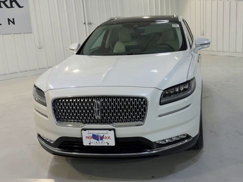 Used 2022 Lincoln Nautilus Black Label image 4