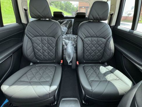 Used 2025 BMW X7 xDrive40i image 42