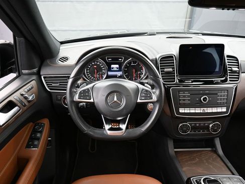 Used 2018 Mercedes-Benz GLE 43 AMG 4MATIC image 19