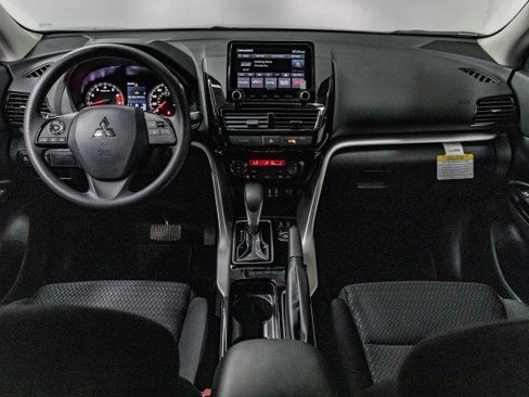 New 2025 Mitsubishi Eclipse Cross LE image 20