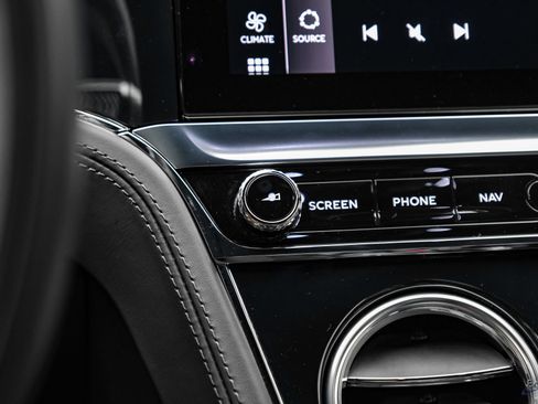 Used 2022 Bentley Continental GT AWD/4WD image 66
