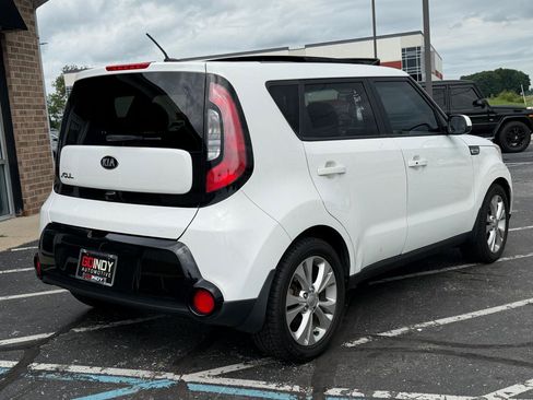Used 2016 Kia Soul + w/ Primo Package FWD image 5
