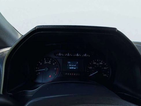 Used 2022 Ford F250 XL w/ Power Equipment Group image 12