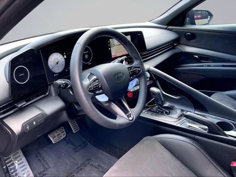 Used 2025 Hyundai Elantra N FWD image 23