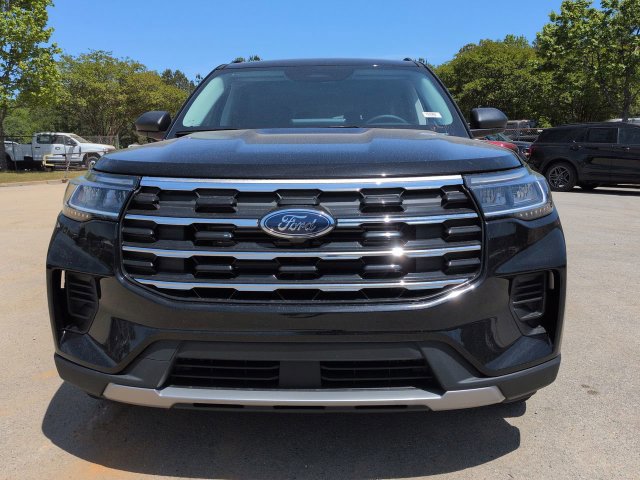 New 2026 Ford Explorer Active RWD image 8