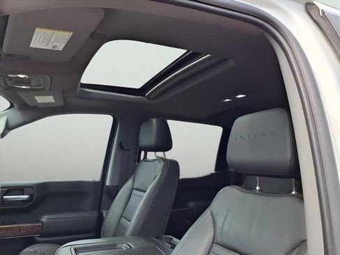 Used 2020 GMC Sierra 1500 Denali w/ Denali Ultimate Package image 19