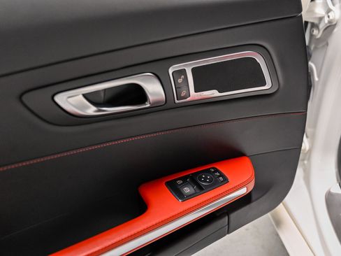 Used 2016 Mercedes-Benz AMG GT S image 6