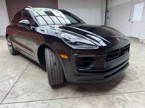Used 2024 Porsche Macan S AWD/4WD image 6