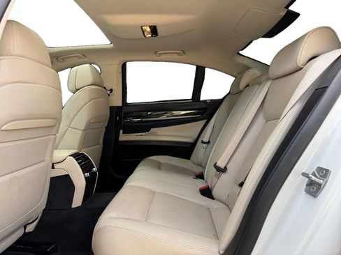 Used 2012 BMW 740i RWD image 15