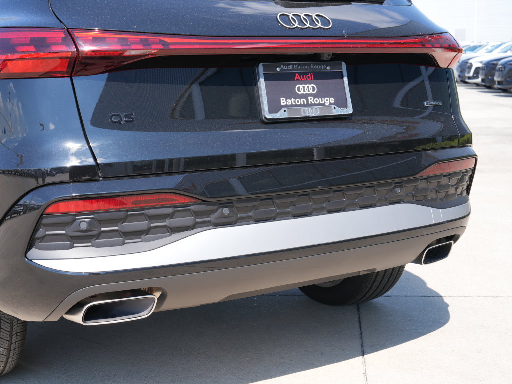 Used 2025 Audi Q5 Premium Plus w/ Premium Plus AWD/4WD image 13