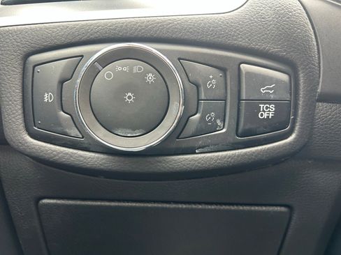 Used 2024 Ford Edge SEL w/ Convenience Package image 16