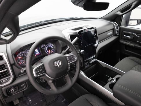 New 2026 RAM 2500 Big Horn AWD/4WD image 19