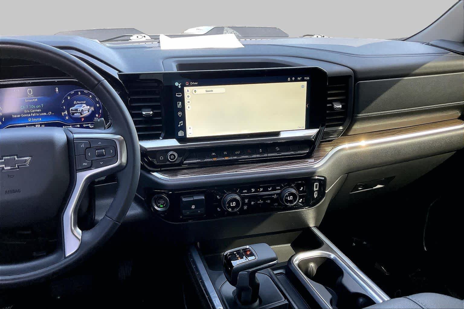 Used 2024 Chevrolet Silverado 1500 LT Trail Boss w/ Protection Package AWD/4WD image 7