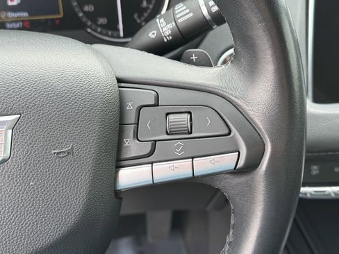 Used 2021 Cadillac XT4 Premium Luxury image 15