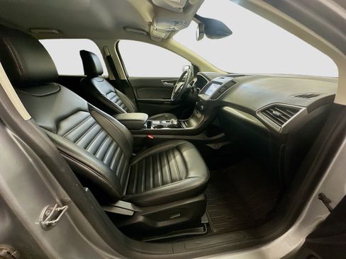 Used 2020 Ford Edge SEL w/ Convenience Package AWD/4WD image 32
