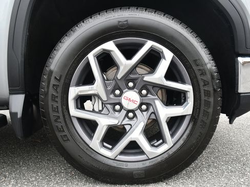 Used 2023 GMC Sierra 1500 SLT w/ SLT Premium Plus Package image 23