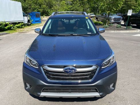 Used 2022 Subaru Outback Touring image 3