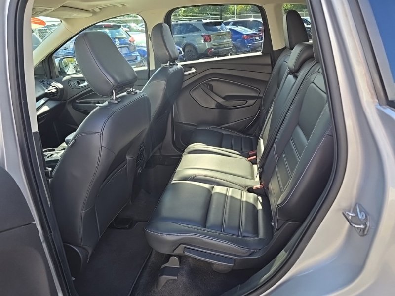 Used 2019 Ford Escape SEL AWD/4WD image 29