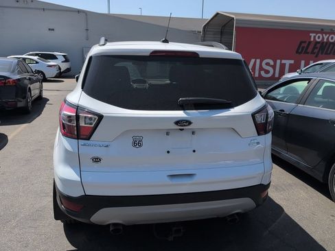 Used 2018 Ford Escape SE AWD/4WD image 4