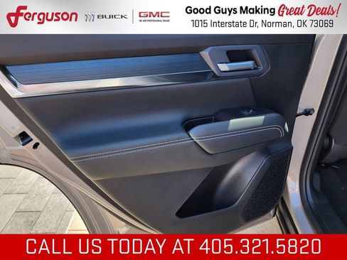 New 2027 GMC Terrain Elevation w/ Black Edition FWD image 39