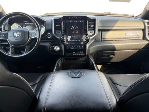 Used 2022 RAM 1500 Laramie AWD/4WD image 21