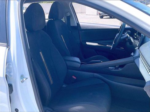 Used 2021 Hyundai Elantra SEL FWD image 10