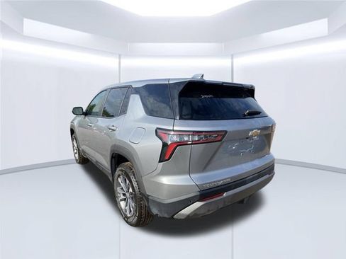 Used 2026 Chevrolet Equinox LT AWD/4WD image 10