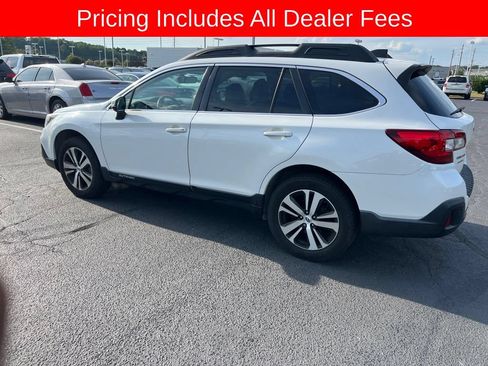 Used 2019 Subaru Outback 2.5i Limited AWD/4WD image 11