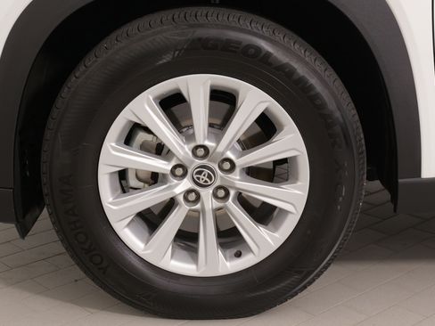 Used 2024 Toyota Grand Highlander XLE image 55