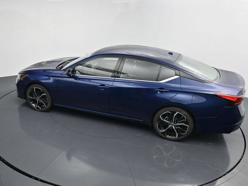 Used 2023 Nissan Altima 2.5 SR FWD image 28