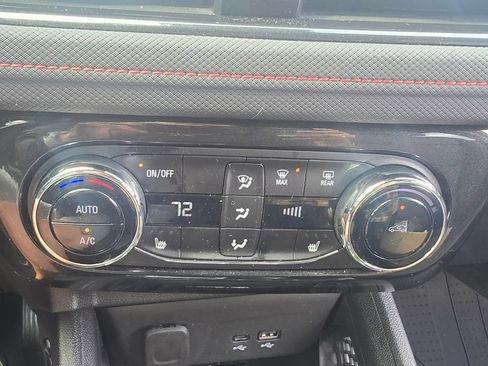 Used 2026 Chevrolet TrailBlazer RS w/ Convenience Package FWD image 33