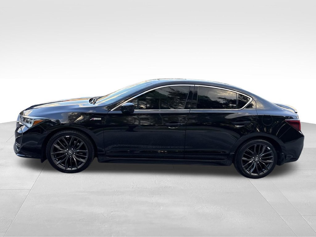 Used 2022 Acura ILX w/ Technology Plus & A-SPEC FWD image 2